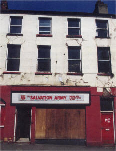 19 Bridge Street (before). Ground floor shop with separate entrance to upper floors.